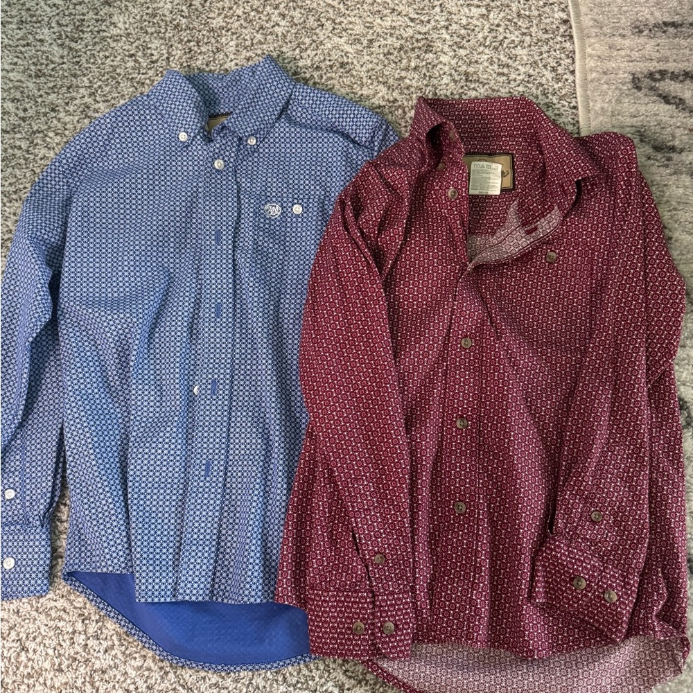 Boys Wrangler Button Down Shirts in Blue and Maroon Sz M